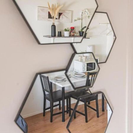 Colbert 541 Hypercentre - Ideal Couple & Pro - Wifi Haut Debit - Gare, Cathedrale, Commerces, Restaurants & Transports En Commun A Moins De 10 Minutes A Pied Reims Exterior foto