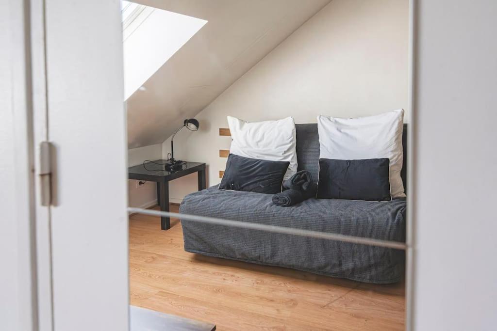 Colbert 541 Hypercentre - Ideal Couple & Pro - Wifi Haut Debit - Gare, Cathedrale, Commerces, Restaurants & Transports En Commun A Moins De 10 Minutes A Pied Reims Exterior foto