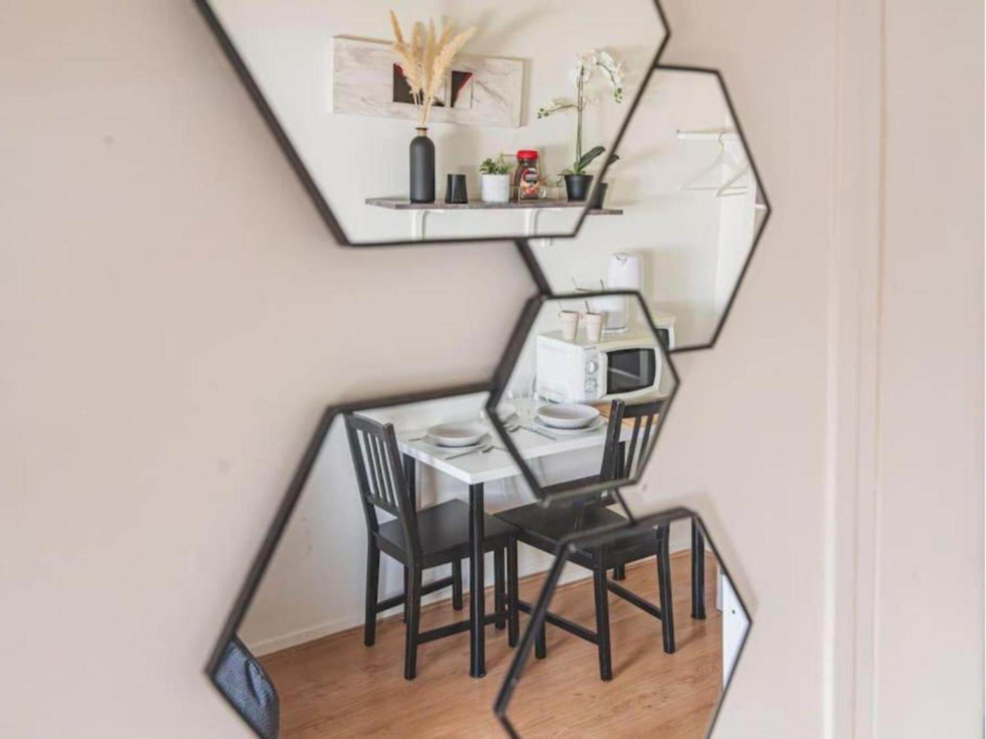 Colbert 541 Hypercentre - Ideal Couple & Pro - Wifi Haut Debit - Gare, Cathedrale, Commerces, Restaurants & Transports En Commun A Moins De 10 Minutes A Pied Reims Exterior foto